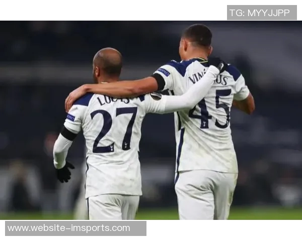 安特卫普与热刺首发阵容对比分析揭示双方战术布局与关键球员表现